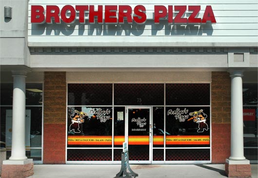 brothers pizza store front